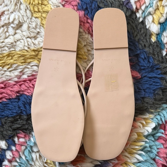 Splendid Cream Strappy Sandals Size 9 - Picture 3 of 3